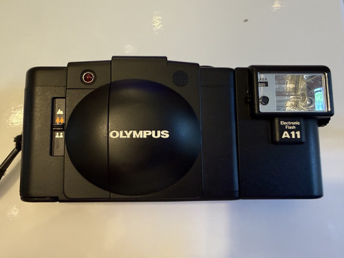 Olympus xa2 electronic - olympus,