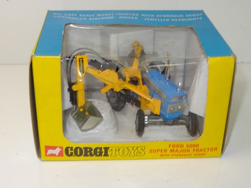 Corgi ford 5000 tractor - corgi,