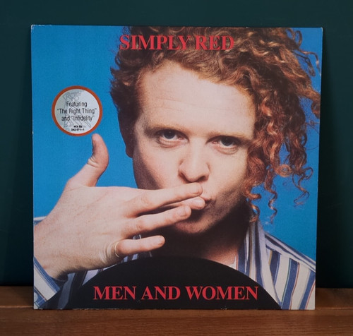 Simply red men and women - red,