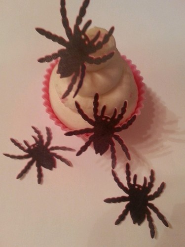 Precut edible halloween - 12,