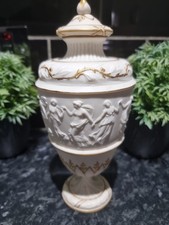 Victorian Parian ware Greek/Roman style urn by Crystal Palace Art Union