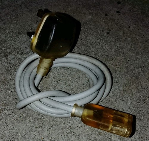 Genuine apple power cable - apple,