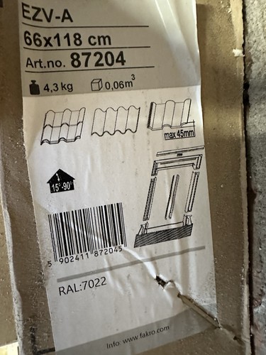 Fakro flashing kits x 118 - 4,