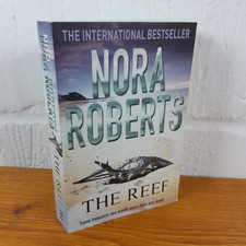 The Reef — Nora Roberts