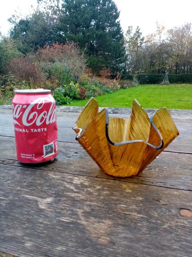 Handkerchief vase glass - handkerchief,