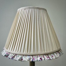 Cream Lilac Floral Ruffled