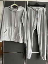 La Marquise Lounge Suit