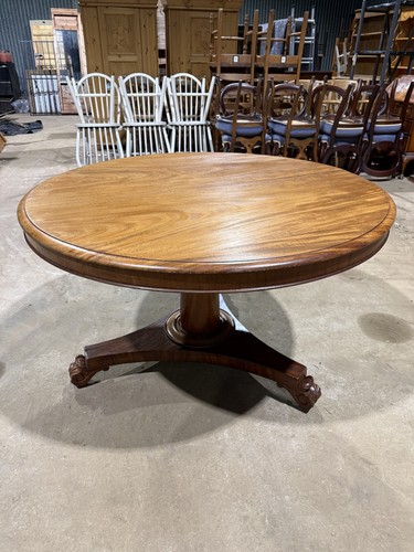 Mahogany tilt top table - tilt,