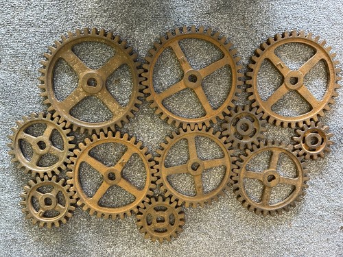 Vintage antique cast - 11,