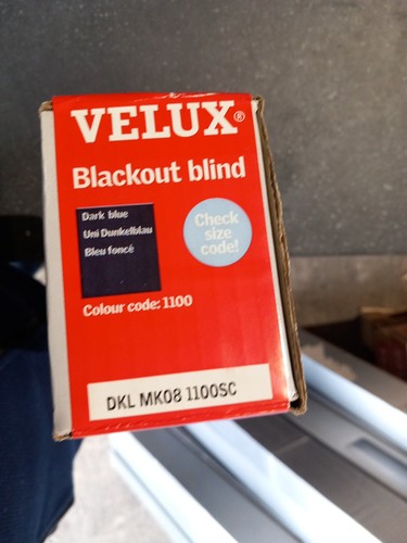 Genuine velux manual blind - velux,