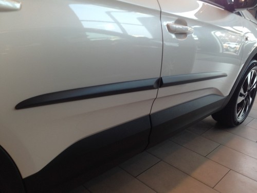 Opel vauxhall grandland side - vauxhall,