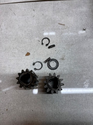 Gear pinion for - gear, honda