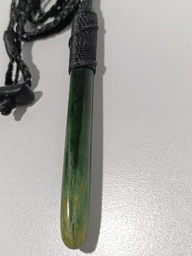 Flower roimata jade hand - jade,