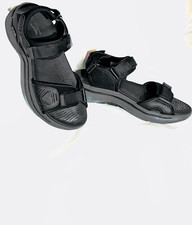 Skechers Women’s/Mens Black