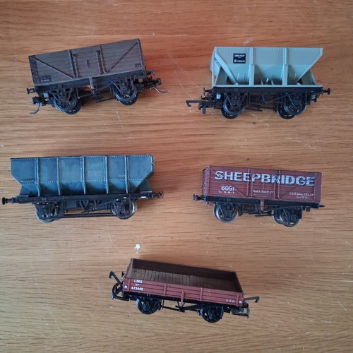 Dapol gauge wagons ref - dapol, wagons.