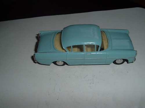 Spot triang 165 vauxhall - triang,