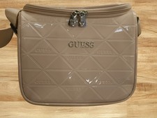 NEW W TAGS Guess Insulated