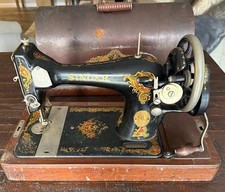 Vintage Singer 128 Sewing