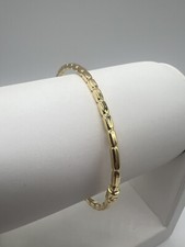 Women’s - 9ct Yellow Gold