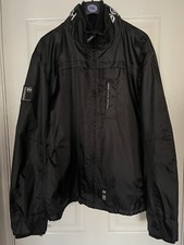 Crosshatch Black Forward