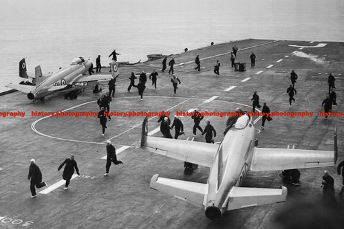 F010026 hms eagle british - f010026,
