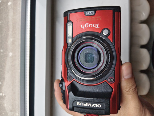 Olympus tough 12mp - tough, tg-5