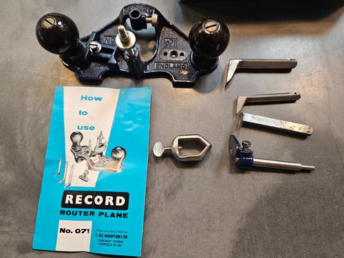 Record 071 router plane - router,