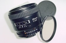 Nikon 85mm F/1.8 D AF NIKKOR Auto Focus Portrait Lens - Excellent