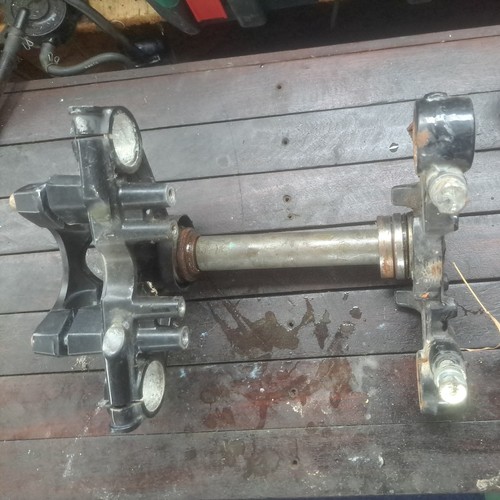 Lexmoto isca fork yokes - lexmoto,