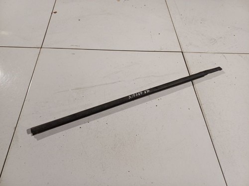 Honda 2008 glass trim - fr-v,