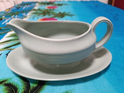 Vintage woods ware beryl iris - vintage,