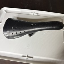 Old school bmx haro seat - old,