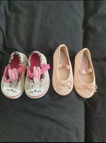 Pair size baby - 1, of