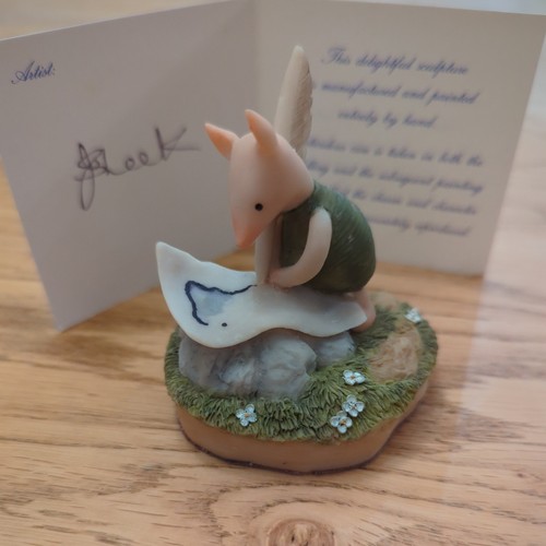 Arden sculptures piglet - sculptures,