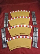 Scalextric C8225 Radius 2 Inner Border Barrier 45 Degree 1:32 Scale 