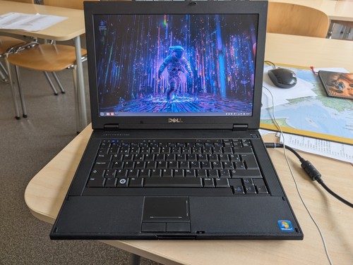 Dell latitude e5400 core - e5400, /
