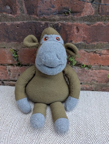 Knitted monkey itv - monkey,