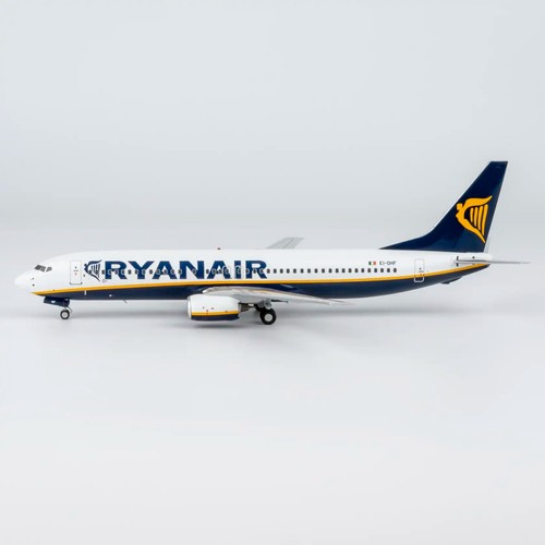 Ryanair boeing 737 800 dhf - ryanair,