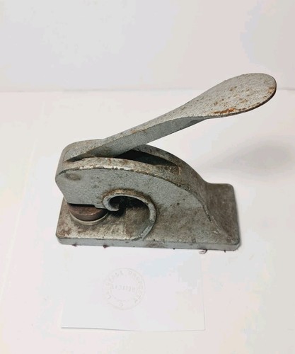 Vintage heavy cast iron - cast,