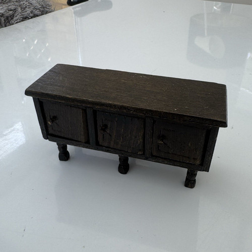 Tudor style dolls - tudor,