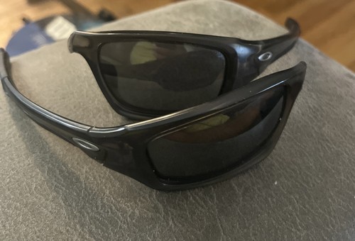 Oakley sunglasses valve - oakley,