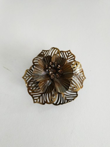 Vintage metal thread - metal,