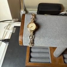 Vintage 9ct Gold Avia Swiss Made Ladies Watch With 9ct Gold Bracelet Band