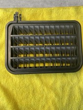 1408300042 Mercedes Benz W210 Boot Air Vent Grill 