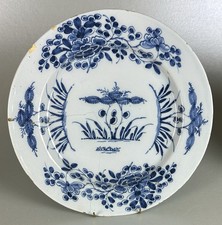 English Delft 18thC Large Charger 34cm / 13.5 Inches.