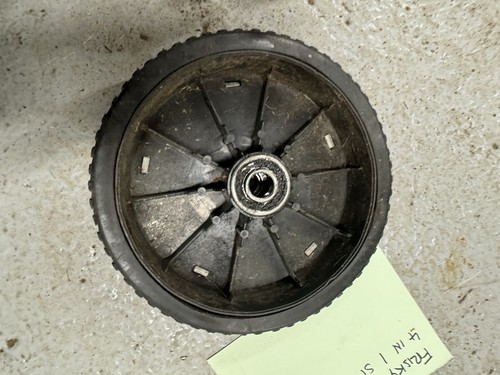 Frisky fox 20p - front, wheel