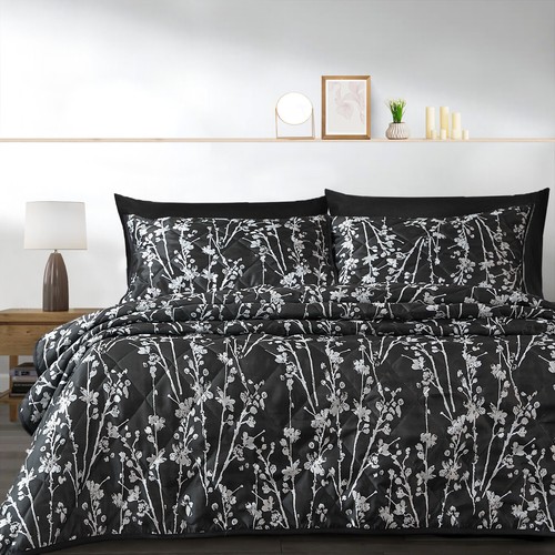 Jacquard quilted bedspread - quilted,