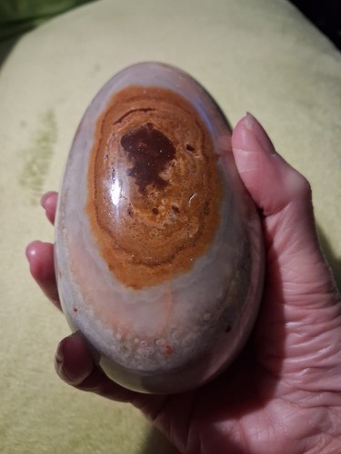 Very large onyx egg - large, used