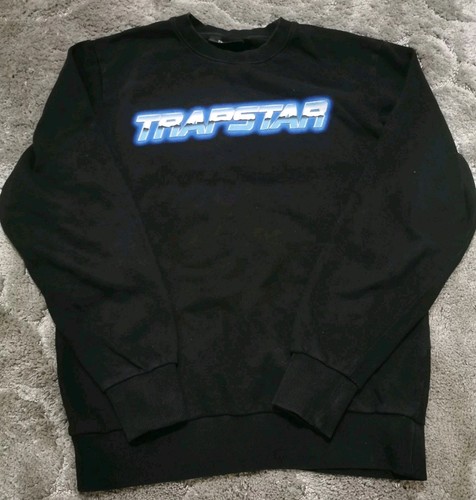 Trapstar spell out - out, big