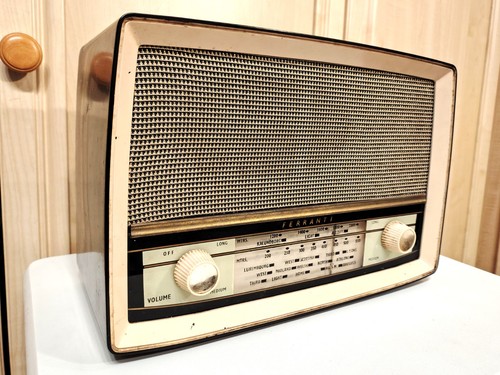 Vintage ferranti bakelite - ferranti,